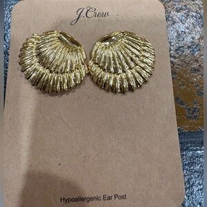 J.Crew Gold Seashell Statement Stud Earrings – NWOT